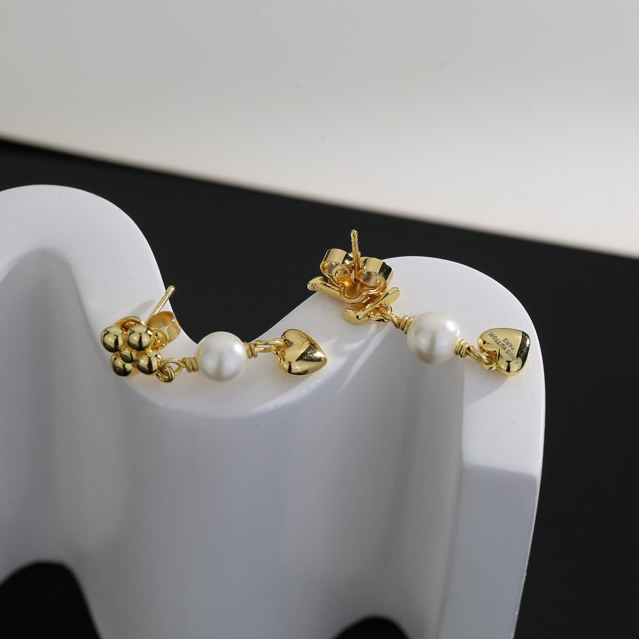 Louis Vuitton Gold Heart Pearl Drop Earrings